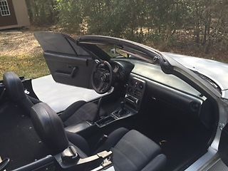 Mazda : MX-5 Miata 2 Door 1991 convertable silver exterior black interior
