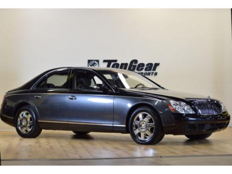 Maybach : Other MAYBACH 59 2004 maybach 59 black with gray contrast and interior rear dvd reclining seat