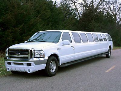 Ford : Excursion XLT Sport Utility 4-Door 2005 ford excursion xlt 240 limo limousine 26 passengers party bus limo bus