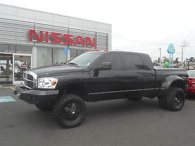 Dodge : Ram 3500 Megacab SLT w/ Leather,  2007 mega cab 5.9 diesel dually 4 x 4 w 85 k miles leather roof loaded