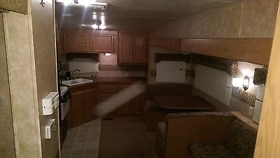 2005 Skyline Nomad 26' fifth wheel w/ super slide lots of extra options 5th