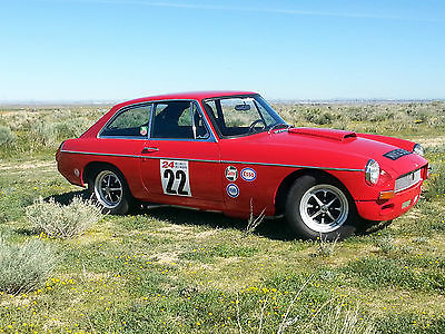 MG : MGB GT Coupe 1971 mgb gt with a carol shelby recipe american power in a lite british car
