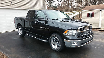 Ram : 1500 BIG HORN 2011 dodge ram 1500 crew cab big horn immaculate condition super low miles extras