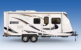 2013 Lance 1985 with Queen Bed, sleeps 4.