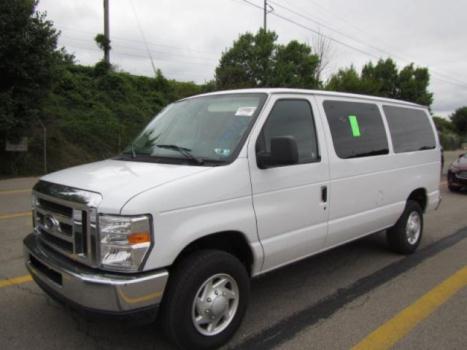 Ford : E-Series Van XLT 2014 ford e 350 econoline xlt 12 passenger people mover church van