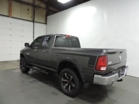 Ram : 1500 SLT financing 4x4 hemi 4'' lift leather fender flares tow package bed liner aux