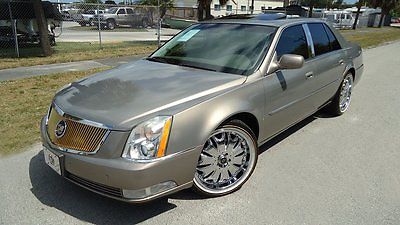 Cadillac : DTS DTS 2006 cadillac dts luxury sedan heated and cooled seats sunroof vouges