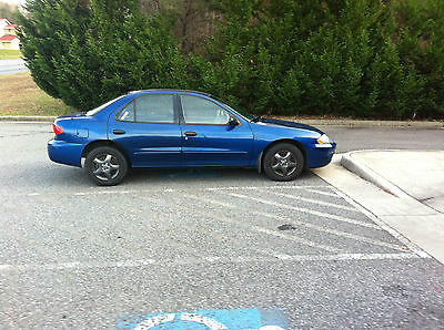 Chevrolet : Cavalier Base Sedan 4-Door 2004 chevy cavalier runs great blue with gray interior