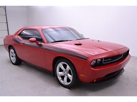 Dodge : Challenger 2dr Cpe R/T 2013 dodge challenger r t nice local trade in 24 k miles