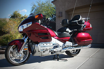 Honda : Gold Wing Maroon Honda Goldwing, Level 3 package, excellent condition.