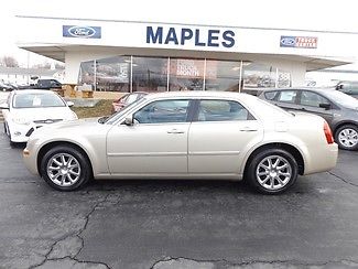 Chrysler : Other Limited 2007 gold limited