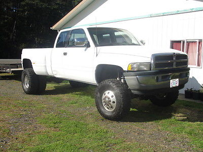 Dodge : Ram 3500 Dually 1996 dodge ram 3500 lifted dually 4 x 4 pickup 2 door 5.9 l 12 v cummins diesel