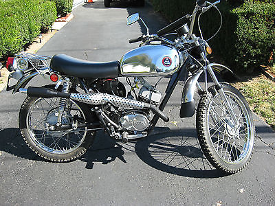 Hodaka : Wombat Restored 1973 Hodaka Wombat 125 Motorcycle