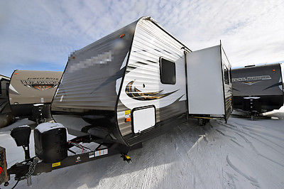 New 2015 29SLE Travel Trailer Camper by at RV Wholesalers