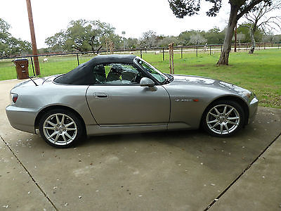 Honda : S2000 Base Convertible 2-Door 2005 honda s 2000 base convertible 2 door 2.2 l excellent condition gently used