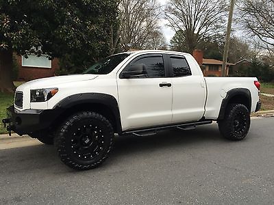 Toyota : Tundra SR5 Crew Cab Pickup 4-Door 2007 toyota tundra double cab 3 lift toyos leather dvd nav tons invested