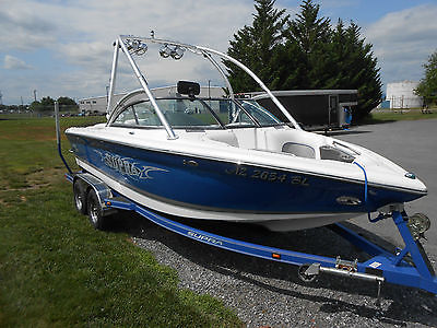 2006 Supra Launch 21V Wakeboard Boat - Low Hours!