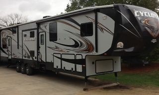 2014 Heartland Cyclone HD Edition 4100 Series with Arctic Package