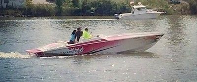 1992 Pantera Sport Powerboat  28' twin pro charged 496 with bravo 1 drives