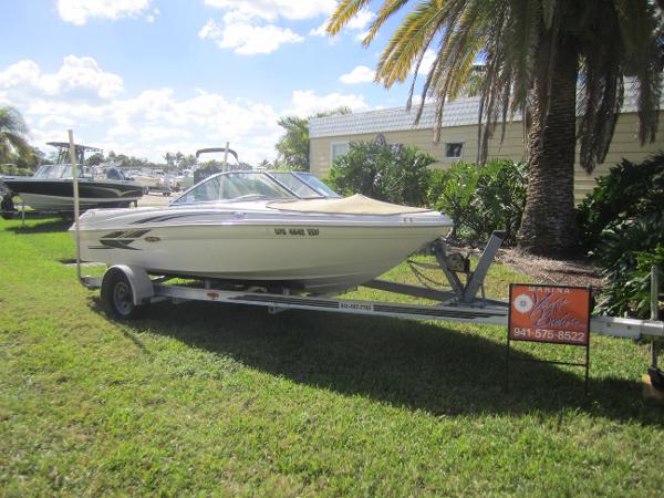 2000 Sea Ray 180 Bow Rider