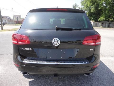 2014 Volkswagen Touareg 4 Door SUV