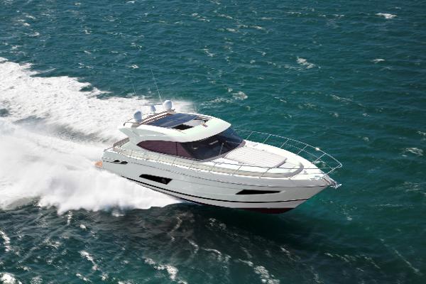 2016 Riviera 5400 Sport Yacht