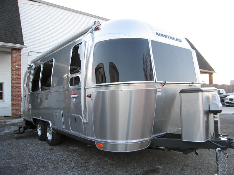 2012 Airstream Interstate Lounge Extended