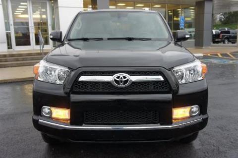 2012 Toyota 4Runner 4 Door SUV, 2