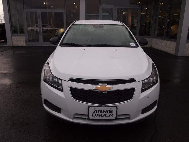 2014 Chevrolet Cruze LS Auto 4dr Sedan w/1SB LS