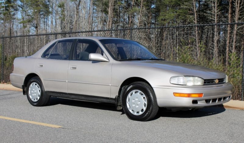 1993 Toyota Camry LE