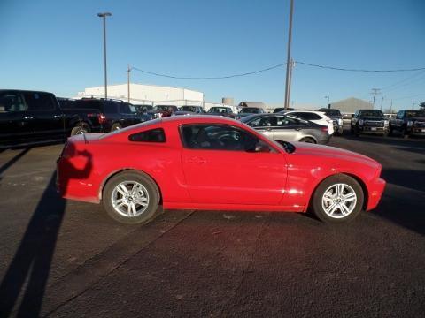 2014 Ford Mustang 2 Door Coupe, 3