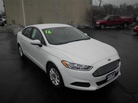 2016 Ford Fusion 4 Door Sedan