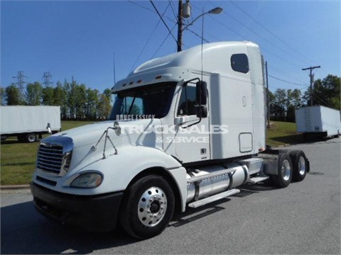 2006 Freightliner Cl120