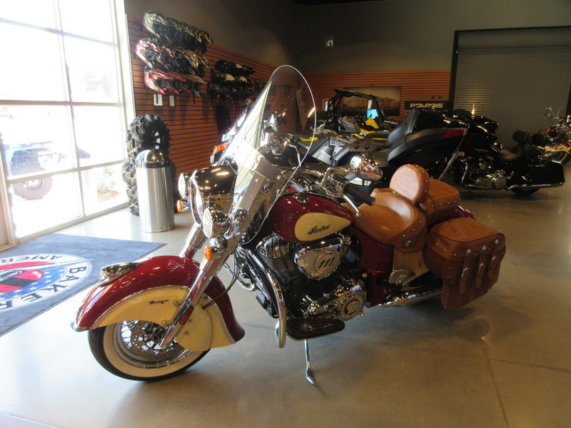 2016 Indian Chief Dark Horse®