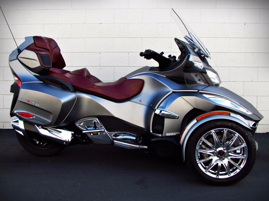 2017 Can-Am SPYDER RT LIMITED