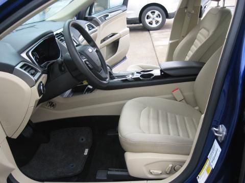 2013 Ford Fusion 4 Door Sedan, 3