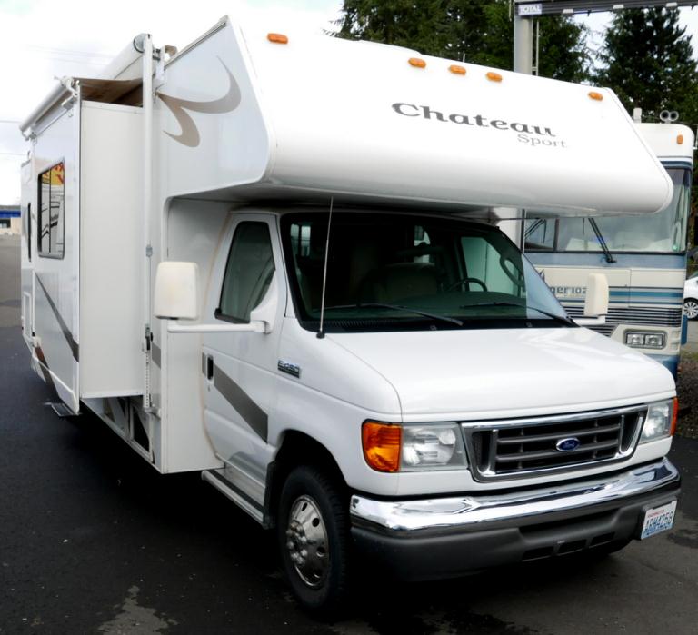 Thor Fourwinds Chateau RVs for sale