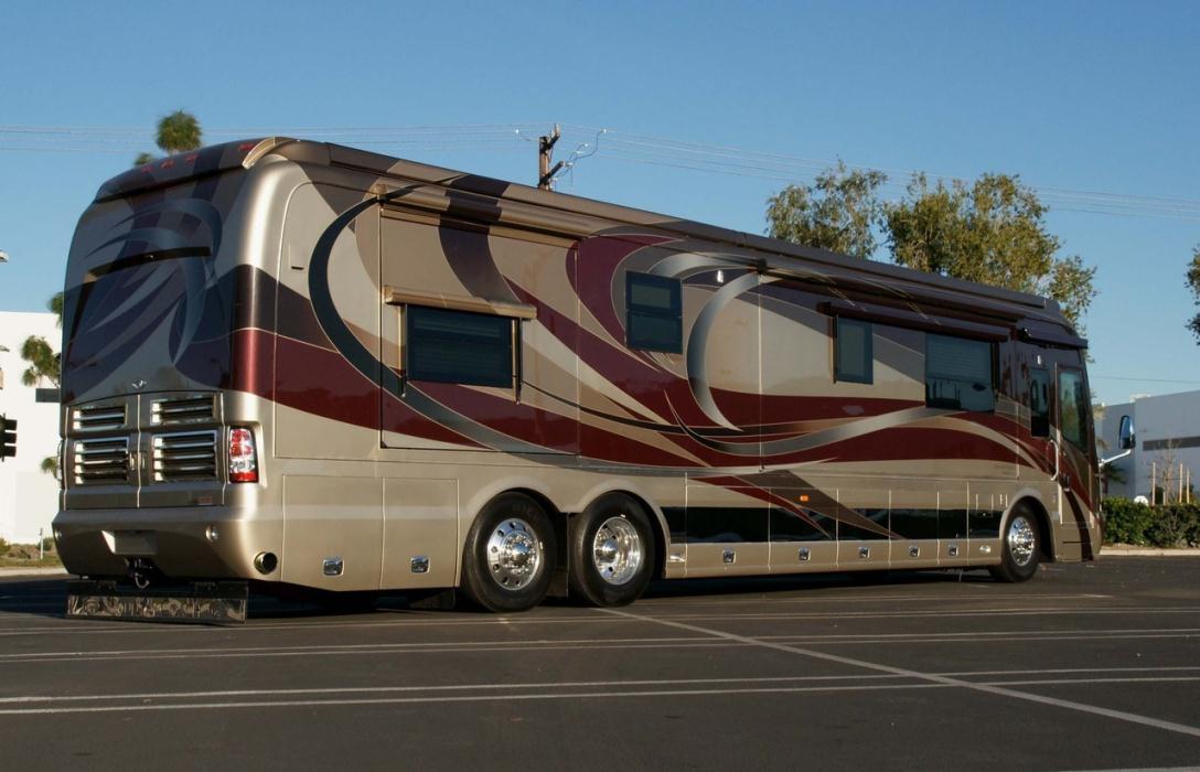2007 Country Coach Affinity 700