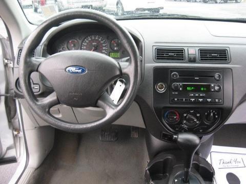 2007 Ford Focus 4 Door Sedan, 2