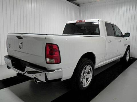 2014 RAM 1500 4 Door Crew Cab Short Bed Truck, 0