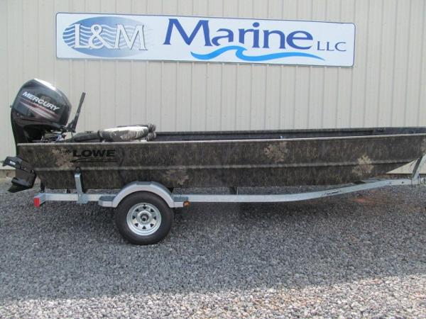 2015 LOWE BOATS Hunting Roughneck 1860 DLX