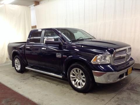 2013 RAM 1500 4 Door Crew Cab Short Bed Truck