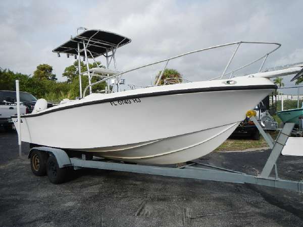 1997 MAKO BOATS 21CC w Twin 2006 Evinrude E-TEC 90hp