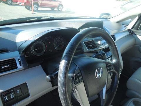 2011 Honda Odyssey 4 Door Passenger Van, 3