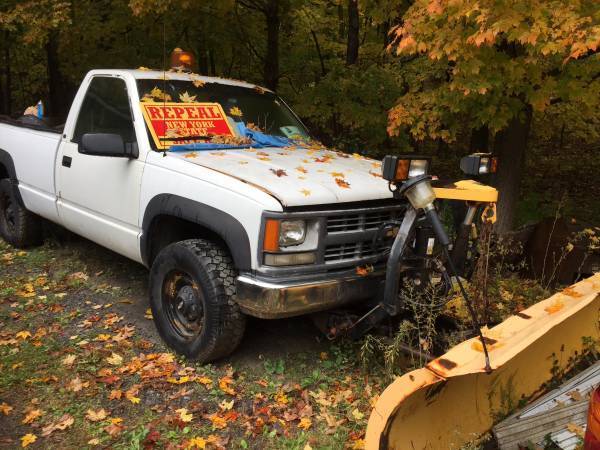 97 Chevy 3500 V8 Truck w/ Minute Mount Snow Plow Tommy Gate Working