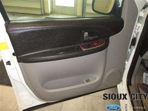 2005 Buick Terraza 4 Door Passenger Van, 3