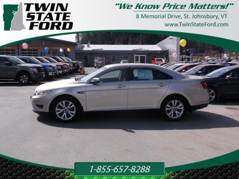 2010 Ford Taurus 4 Door Sedan