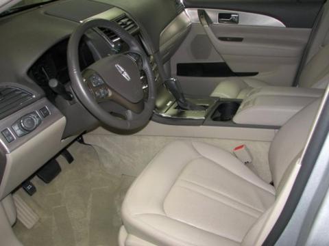 2013 Lincoln MKX 4 Door SUV, 3
