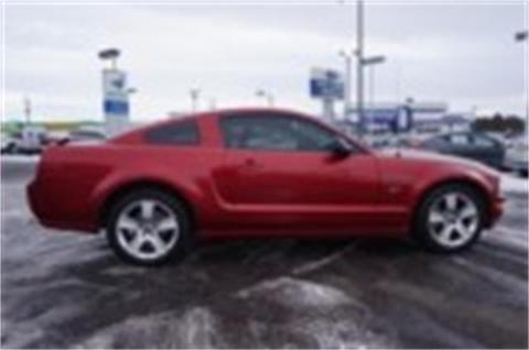 2006 Ford Mustang 2 Door Coupe, 1