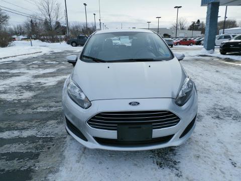 2014 Ford Fiesta 4 Door Hatchback